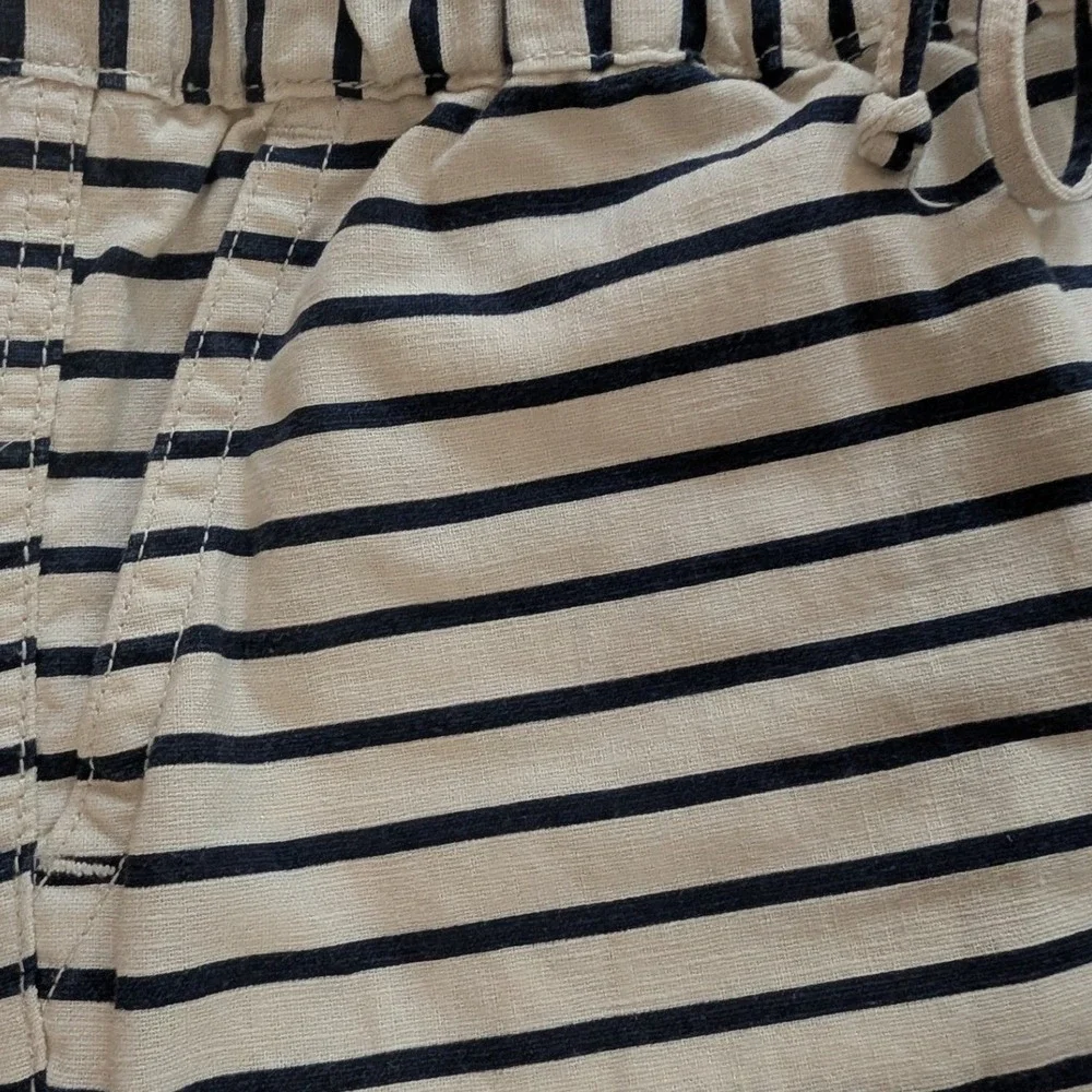 J Crew Womens M Navy White Striped Linen Cotton Front Pockets Drawstring Shorts